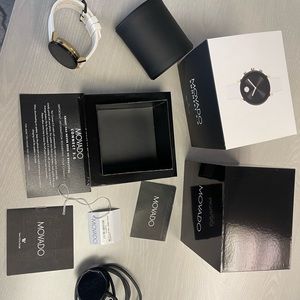 Movado Connect 2.0 White 40mm- Complete Box Set & Tags